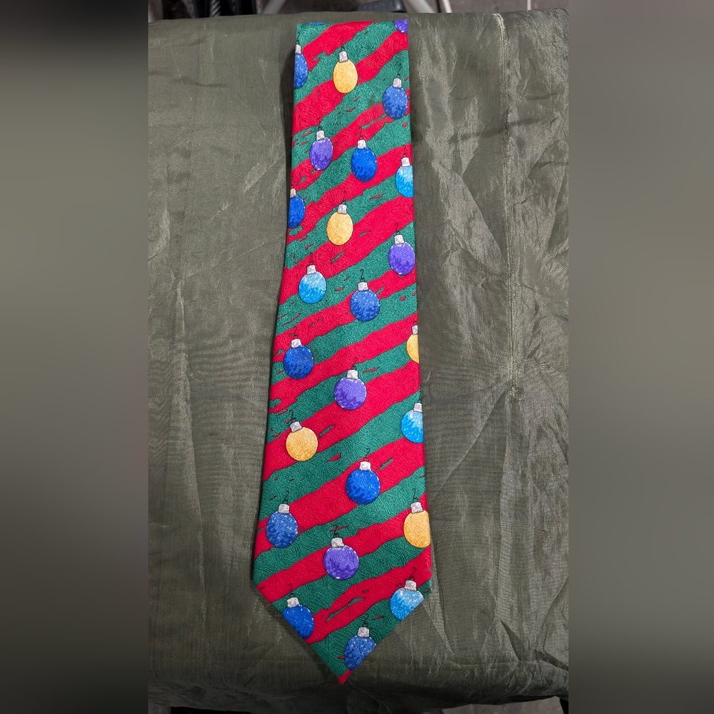 Festive Multicolor Tie